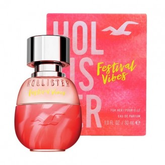 Hollister Festival Vibes...