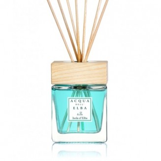 Acqua dell'elba isola delba...