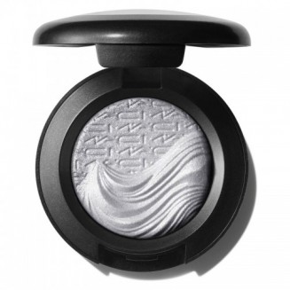 Mac Cosmetics Extra...