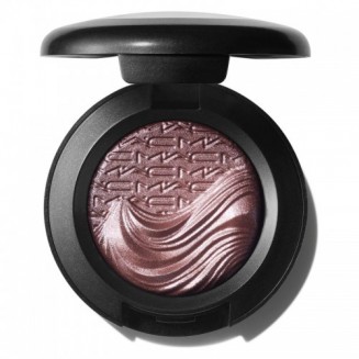 Mac Cosmetics Extra...