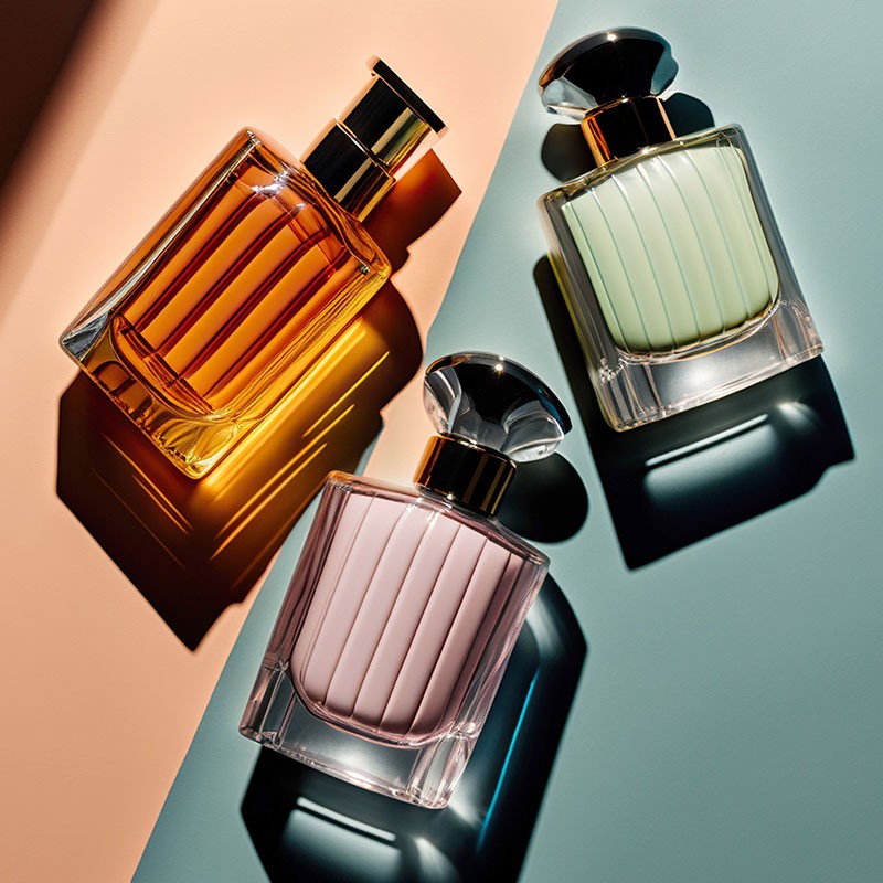 Profumi molecolari: cosa sono e perché sanno di "pelle"