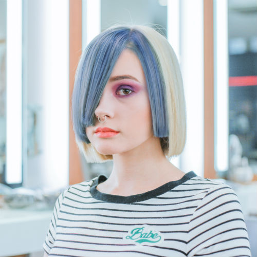 Glass hair: come ottenere una chioma liscia e luminosa