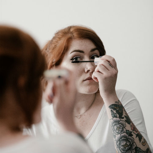 Mascara: come sceglierlo, come applicarlo e tutti i trend da seguire