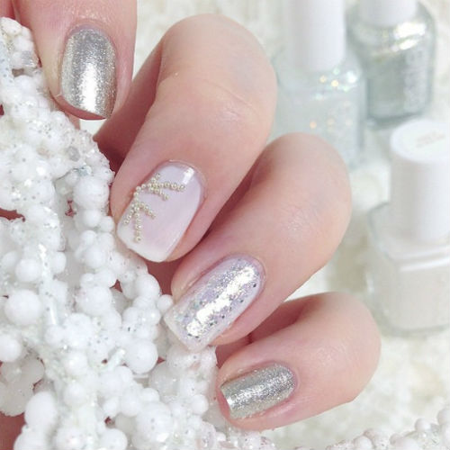 Le nail art più belle ispirate alle neve: scegli la tua winter manicure!