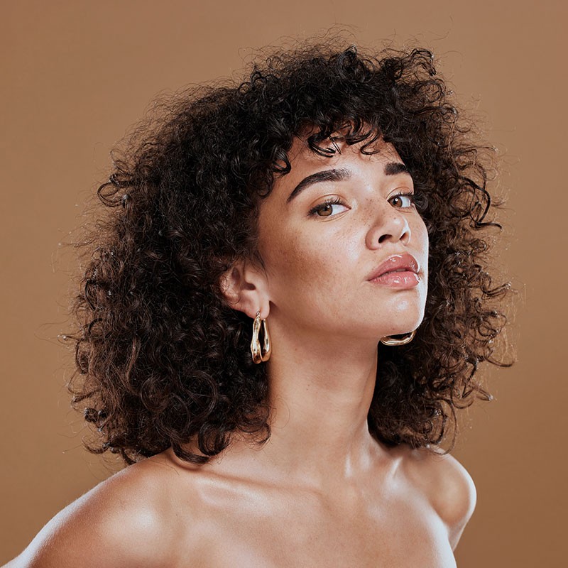 Metodo Curly Semplificato: la guida facile per ricci definiti e senza crespo